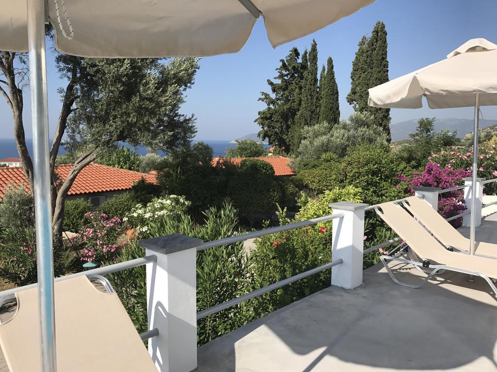 Elena Bungalows Aparthotel Питагорио Екстериор снимка
